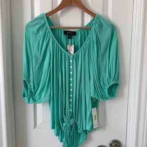 Karen Kane tie front top, size S